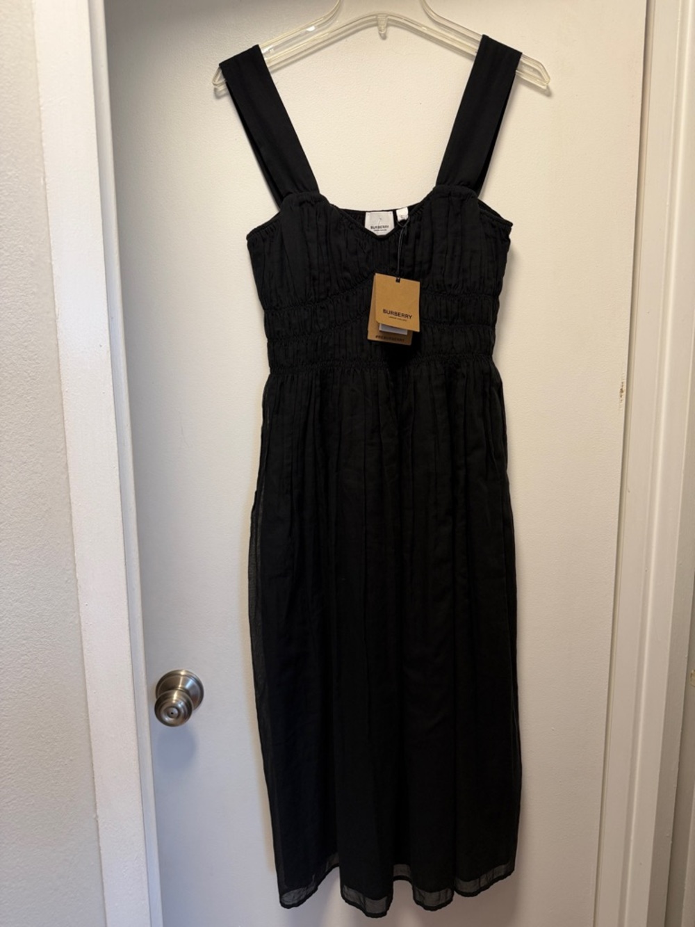 NWT Burberry Delilah Black Smocked Cotton Midi Dress 8084316 - Sz 6 - Picture 2 of 9